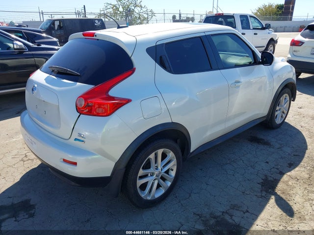 JN8AF5MR5ET354342 Nissan Juke Sl