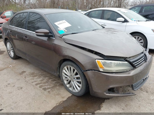 2013 VOLKSWAGEN JETTA 3VWLL7AJ7DM241896
