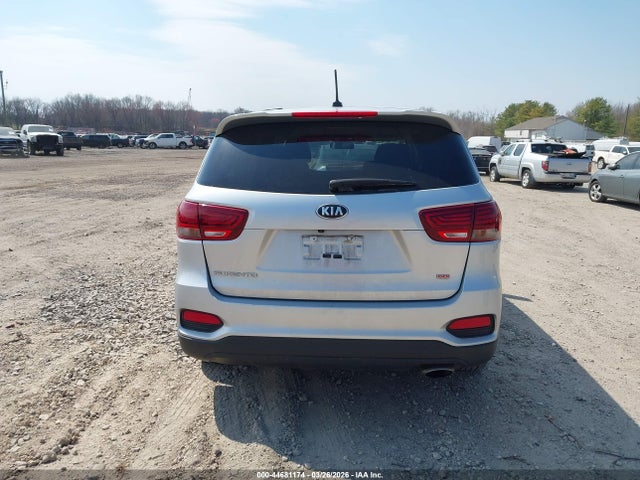 Продажа на аукционе авто 2019 Kia Sorento 2.4l L, vin: 5XYPG4A39KG586057, номер лота: 44681174