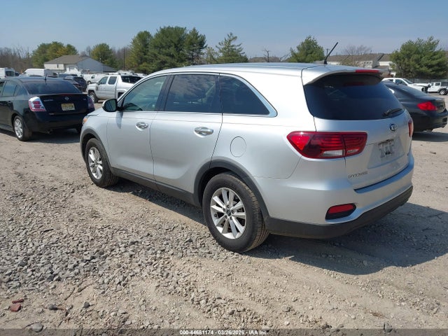 Продажа на аукционе авто 2019 Kia Sorento 2.4l L, vin: 5XYPG4A39KG586057, номер лота: 44681174