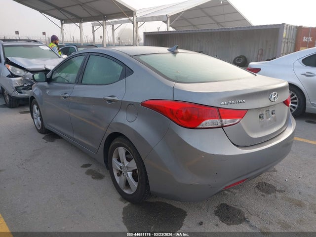 2013 HYUNDAI ELANTRA KMHDH4AE1DU529589 Photo 2
