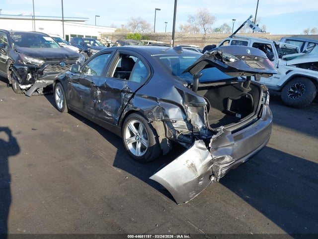 BMW 320i 2014 WBA3B1G52ENS79876 Image 3