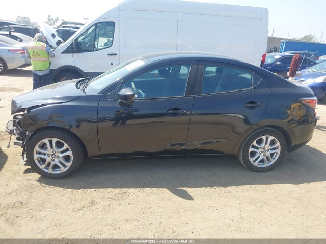 3MYDLBYV7HY193738 Toyota YARIS IA