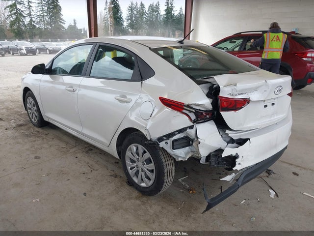 44681230 :رقم المزاد ، 3KPC24A64NE178249 vin ، 2022 Hyundai Accent Se مزاد بيع