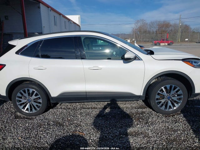 1FMCU9J91LUC27466 Ford Escape Titanium