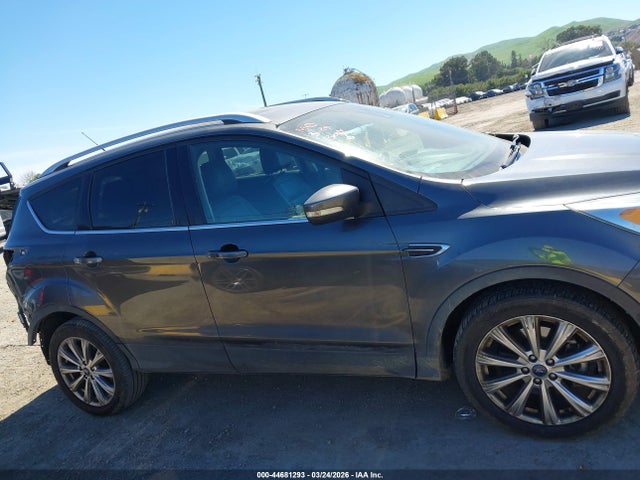 Ford Escape Titanium 2017 1FMCU9J94HUC27422 Image 14