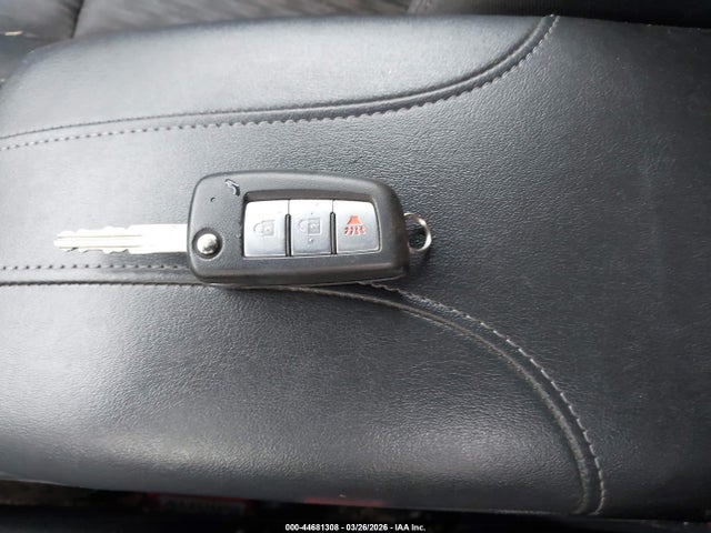 KNMAT2MV7HP528151 Nissan ROGUE S