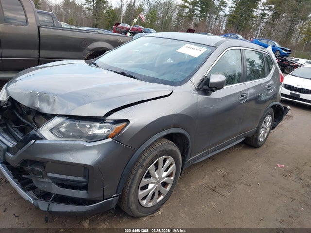 Nissan ROGUE S 2017 KNMAT2MV7HP528151 Image 2