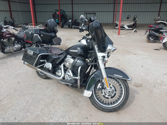 2012 HARLEY-DAVIDSON FLHTK 1HD1KEM10CB688572
