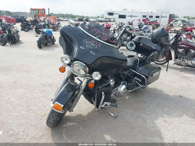 2012 HARLEY-DAVIDSON FLHTK 1HD1KEM10CB688572 Photo 1