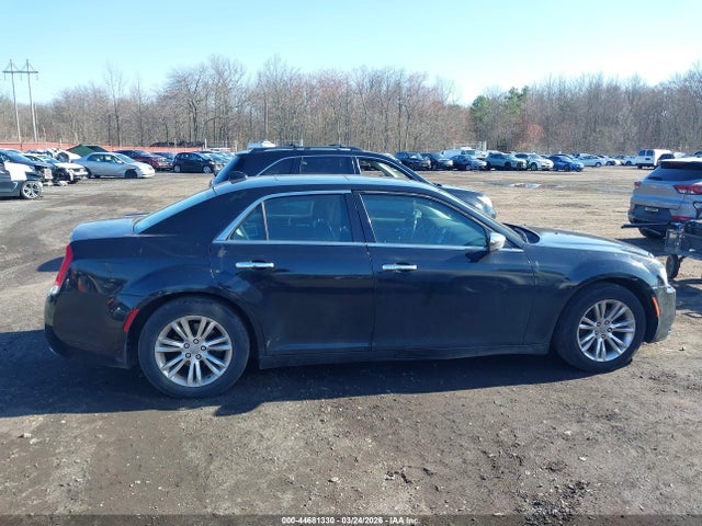 2016 Chrysler 300c მანქანა იყიდება აუქციონზე, vin: 2C3CCAEG8GH189670, აუქციონის ნომერი: 44681330