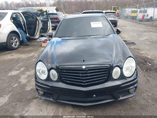 2008 Mercedes-benz E 63 Amg მანქანა იყიდება აუქციონზე, vin: WDBUF77X28B191687, აუქციონის ნომერი: 44681339