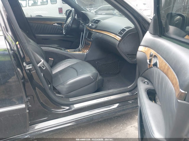 2008 MERCEDES-BENZ E 63 AMG WDBUF77X28B191687 Photo 4