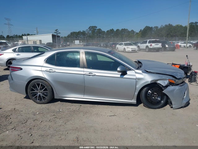 2018 Toyota Camry Se მანქანა იყიდება აუქციონზე, vin: 4T1B11HK2JU547682, აუქციონის ნომერი: 44681393