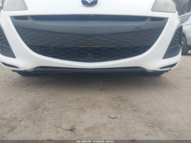 44681404 :رقم المزاد ، JM1BL1VG6B1366618 vin ، 2011 Mazda Mazda3 I Touring مزاد بيع