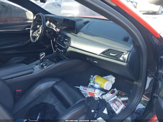 44681405 :رقم المزاد ، WBSJF0C57JB283411 vin ، 2018 Bmw M5 مزاد بيع