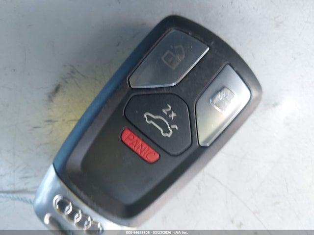 2019 AUDI A4 WAUGMAF43KA114202 Photo 10