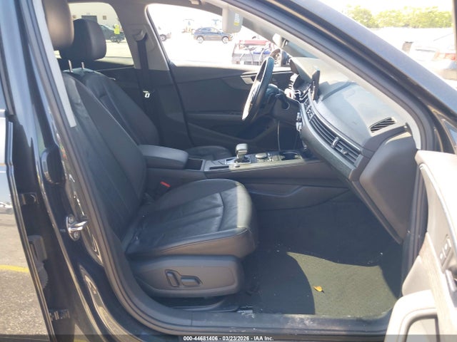 2019 AUDI A4 WAUGMAF43KA114202 Photo 4
