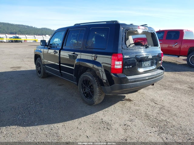 2017 JEEP PATRIOT 1C4NJRFB1HD113864 Photo 2