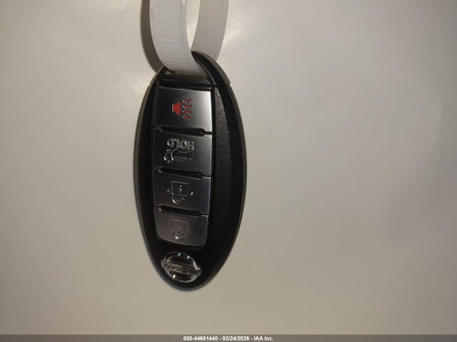 44681440 :رقم المزاد ، 5N1AT2MV0GC762424 vin ، 2016 Nissan Rogue Sl مزاد بيع