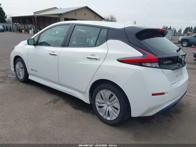 2018 NISSAN LEAF 1N4AZ1CP3JC308861 Photo 2
