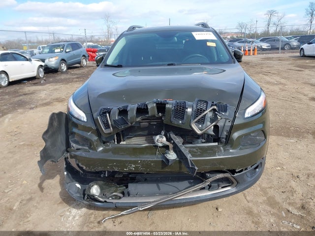 Продажа на аукционе авто 2017 Jeep Cherokee 75th Anniversary Edition 4x4, vin: 1C4PJMCSXHW568541, номер лота: 44681456