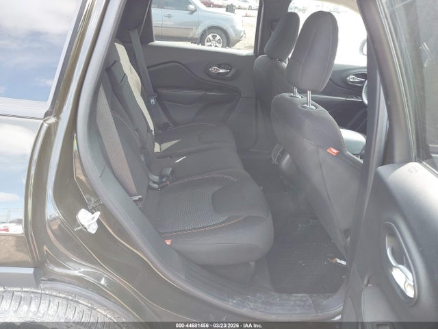 Продажа на аукционе авто 2017 Jeep Cherokee 75th Anniversary Edition 4x4, vin: 1C4PJMCSXHW568541, номер лота: 44681456