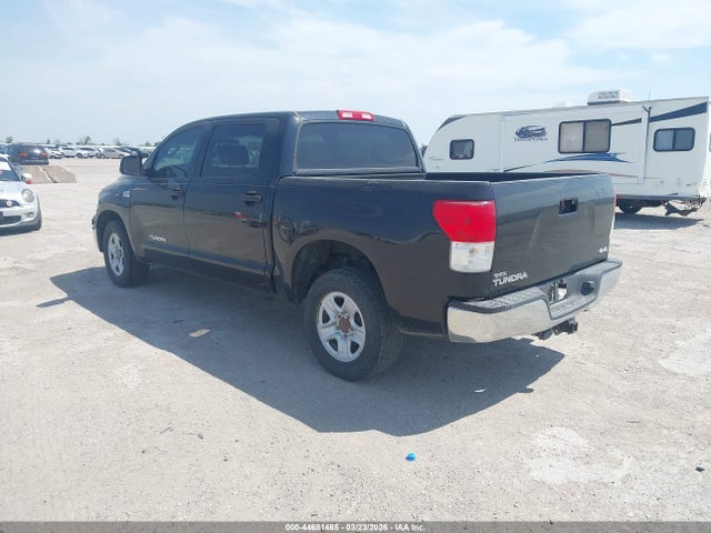 2010 TOYOTA TUNDRA 5TFDW5F10AX135565 Photo 2