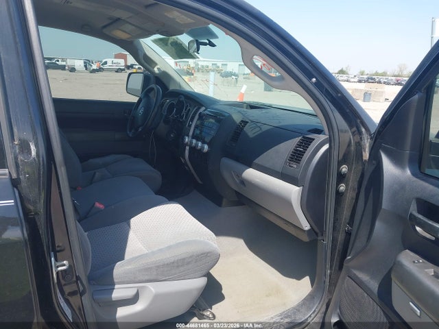 2010 TOYOTA TUNDRA 5TFDW5F10AX135565 Photo 4