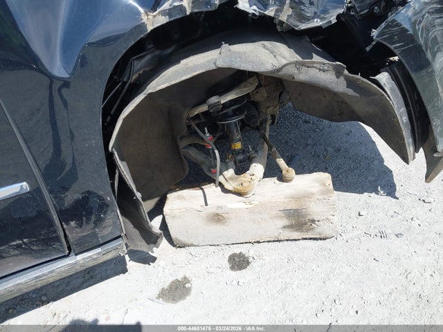 Aukcja sprzedaży 2015 Gmc Yukon Xl 1500 Denali, vin: 1GKS2JKJ2FR606875, numer aukcji: 44681476