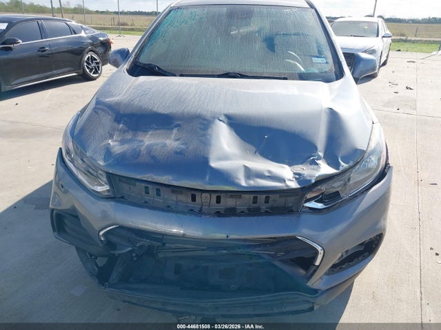 3GNCJKSB1LL134504 Chevrolet Trax Fwd Ls