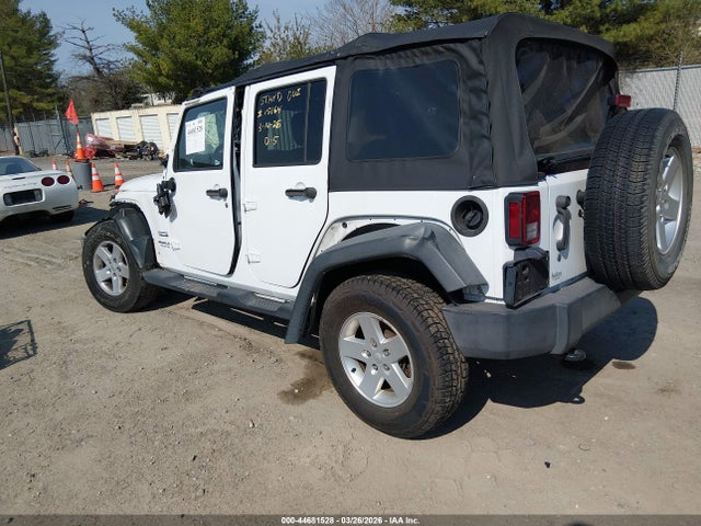 2016 JEEP WRANGLER UNLIMITED 1C4BJWDG5GL126699 Photo 2