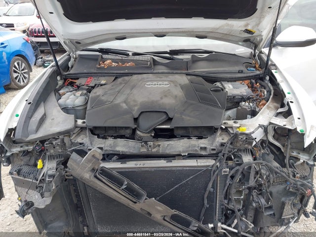 2019 AUDI Q8 WA1CVAF17KD047553 Photo 9