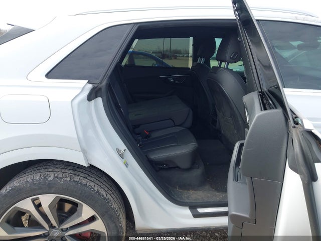 2019 AUDI Q8 WA1CVAF17KD047553 Photo 7