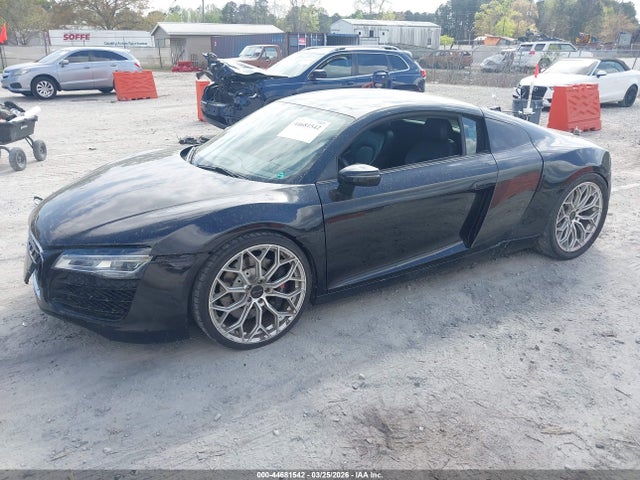 WUAAUAFG4F7001738 Audi R8 4.2
