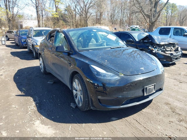 44681552 :رقم المزاد ، 7SAYGDEE0PF756842 vin ، 2023 Tesla Model Y Awd/long Range Dual Motor All-wheel Drive مزاد بيع