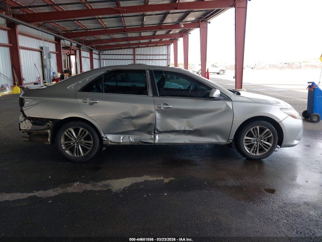 4T1BF1FK3HU781764 Toyota CAMRY SE