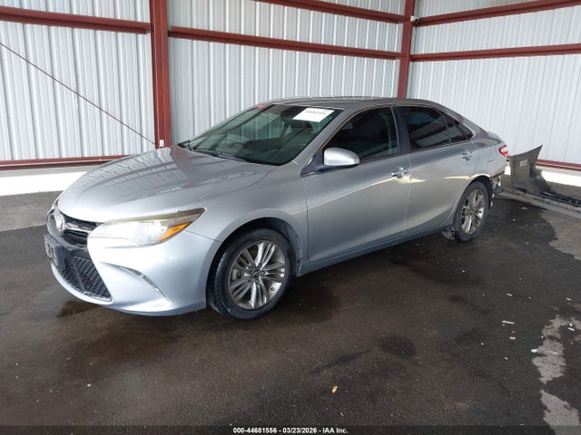 4T1BF1FK3HU781764 Toyota CAMRY SE