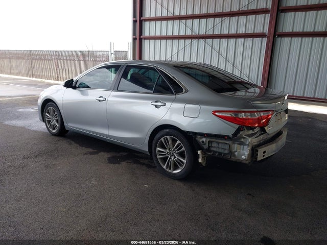 4T1BF1FK3HU781764 Toyota CAMRY SE