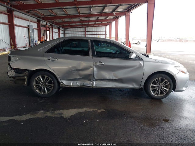 4T1BF1FK3HU781764 Toyota CAMRY SE