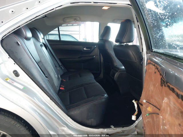 4T1BF1FK3HU781764 Toyota CAMRY SE