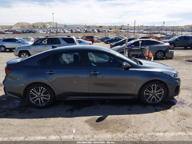 3KPF54AD3PE670891 KIA Forte Gt-line