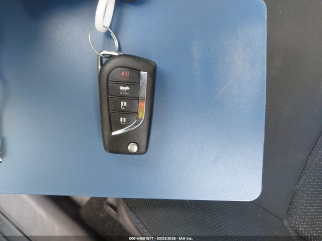 JTDS4RCE7LJ021547 Toyota COROLLA SE
