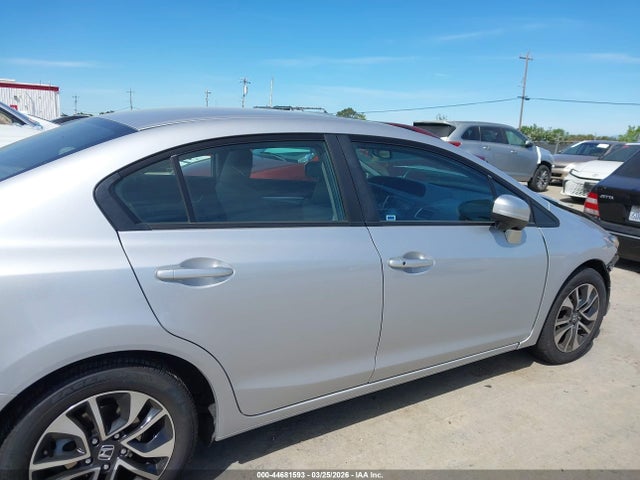 2HGFB2F8XFH529409 Honda CIVIC EX
