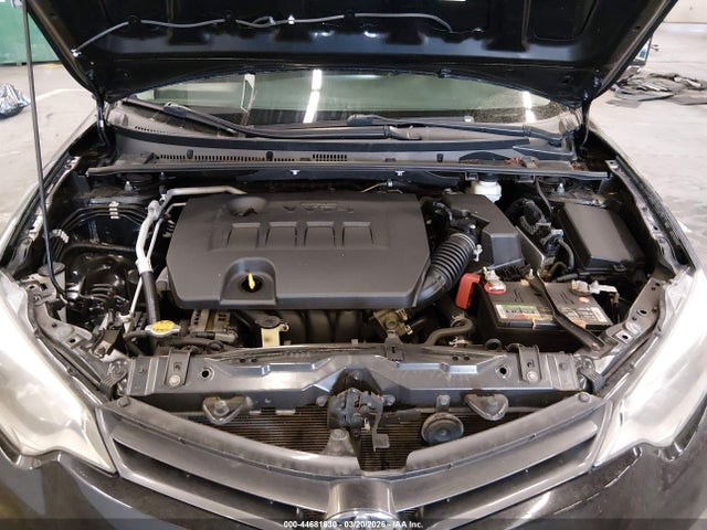 5YFBURHEXFP258820 Toyota COROLLA LE