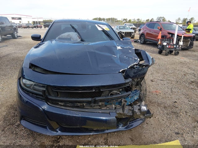 Продаж на аукціоні авто 2015 Dodge Charger Sxt, vin: 2C3CDXHG4FH800367, номер лоту: 44681638