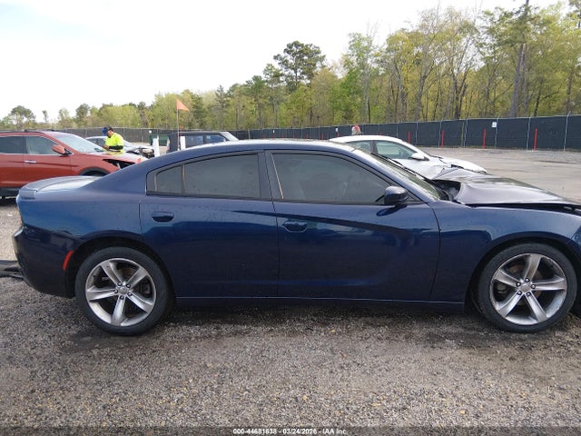 Продаж на аукціоні авто 2015 Dodge Charger Sxt, vin: 2C3CDXHG4FH800367, номер лоту: 44681638