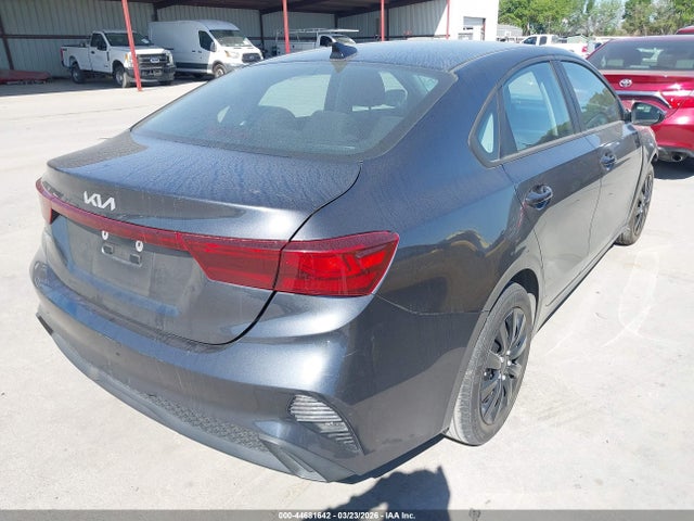 44681642 :رقم المزاد ، 3KPF24AD2PE621478 vin ، 2023 Kia Forte Lxs مزاد بيع