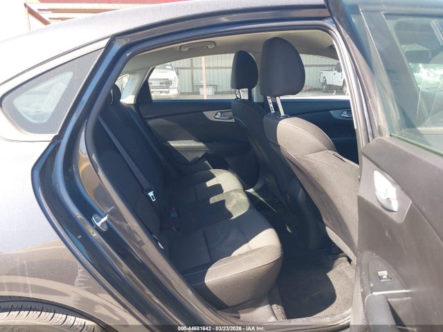 44681642 :رقم المزاد ، 3KPF24AD2PE621478 vin ، 2023 Kia Forte Lxs مزاد بيع