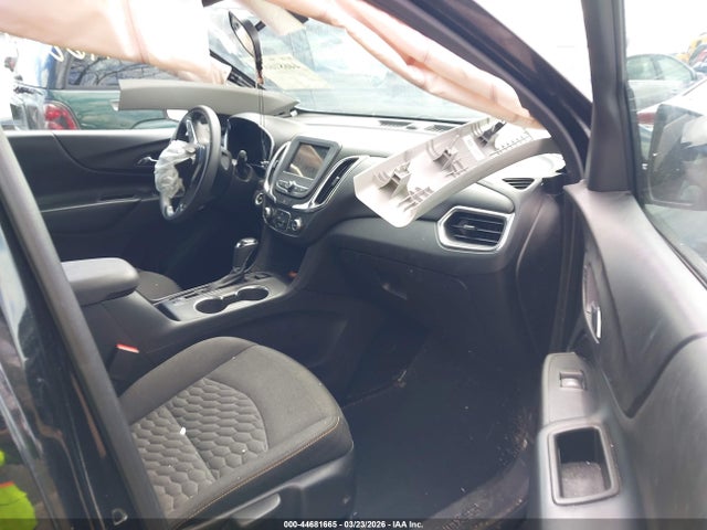 2019 CHEVROLET EQUINOX 3GNAXUEV7KL147442 Photo 4